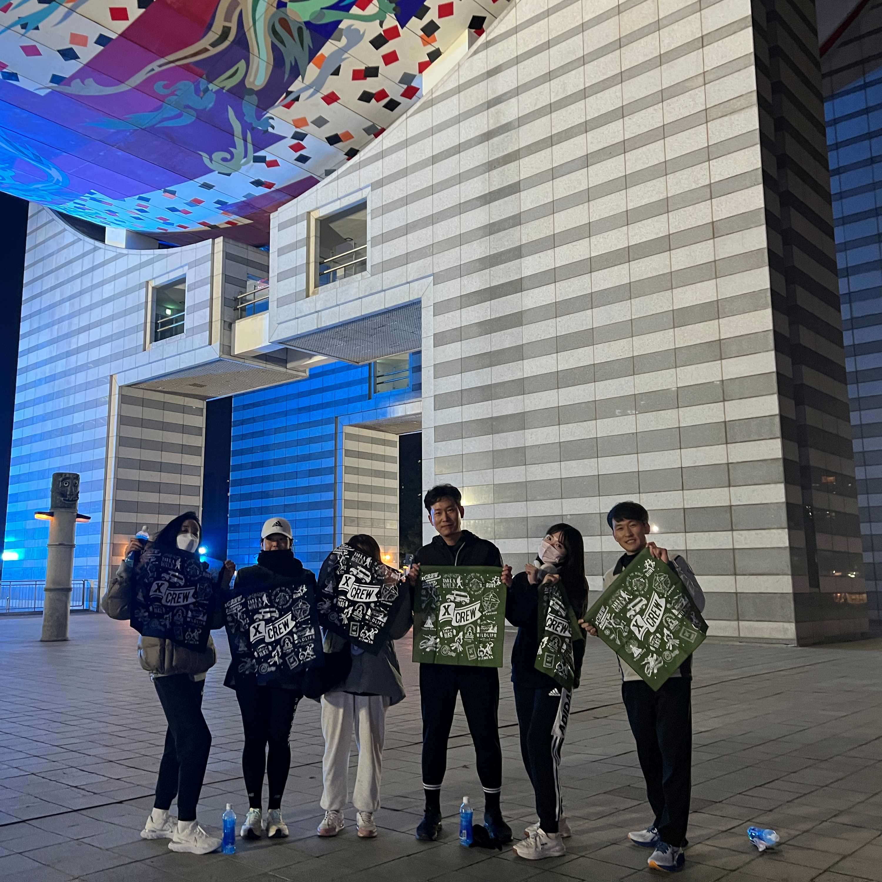 일상을 특별하게 퇴근후 액티비티 플랫폼 #xcrew